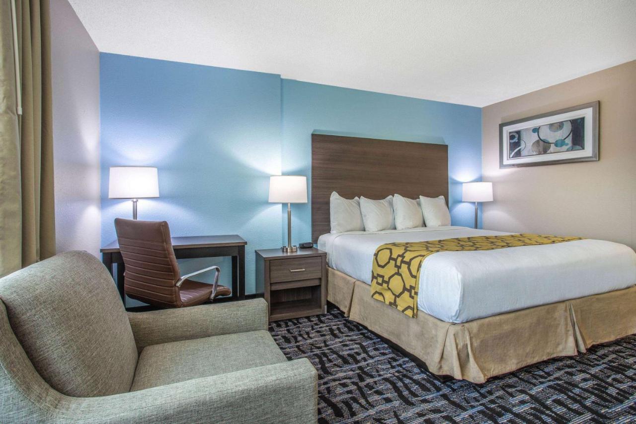 Baymont By Wyndham Joliet Exterior foto