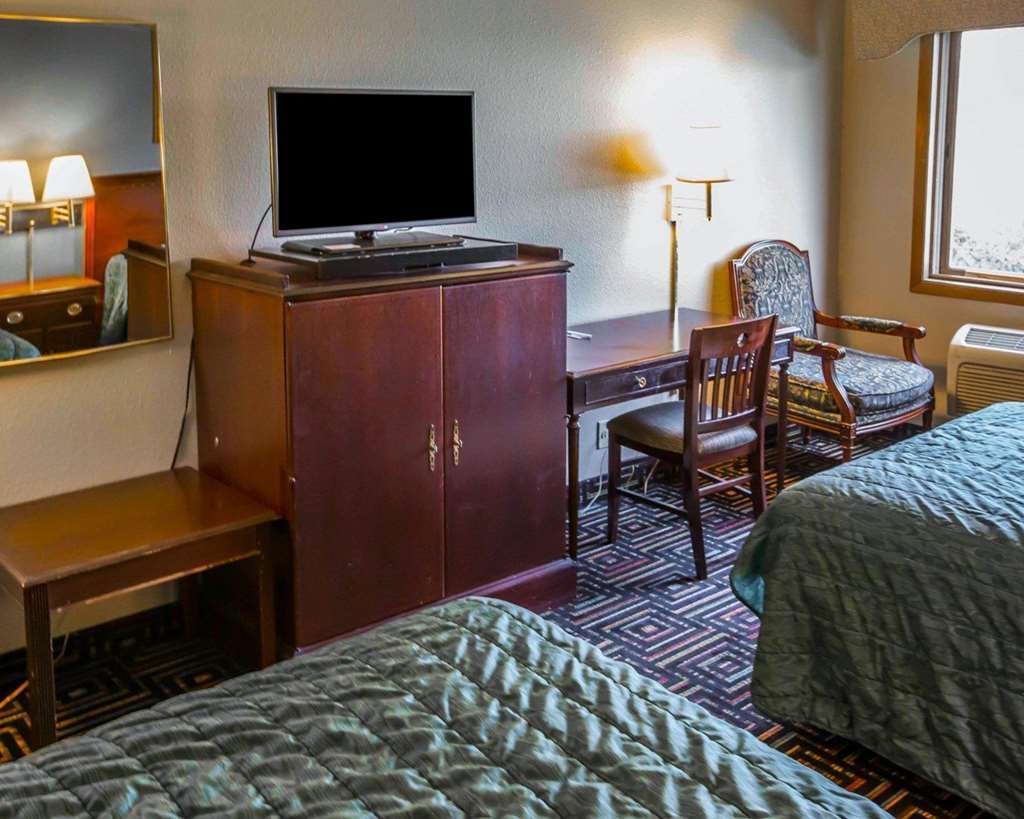 Baymont By Wyndham Joliet Quarto foto